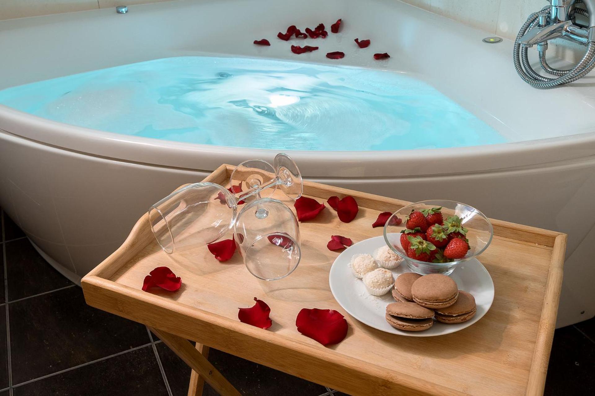 Вилла Downtown Pool House Фару Экстерьер фото